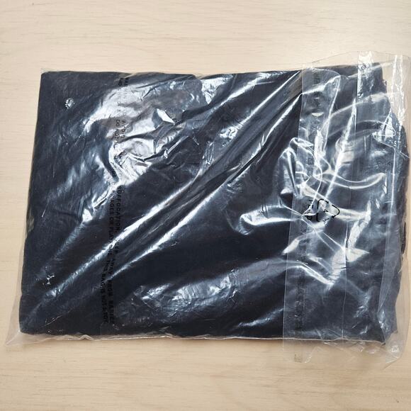 NWT Land Bryant Lace Trim at Neck Camisole Black Still factory folded in bag - Picture 3 of 4